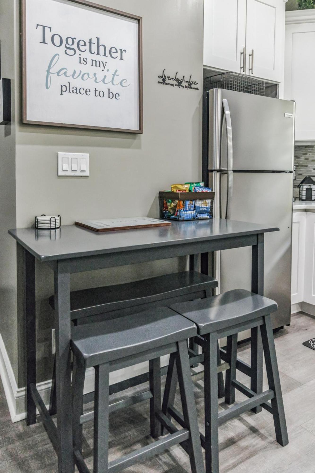 Hugh'S And Nora'S Place To Stay نيو يورك المظهر الخارجي الصورة